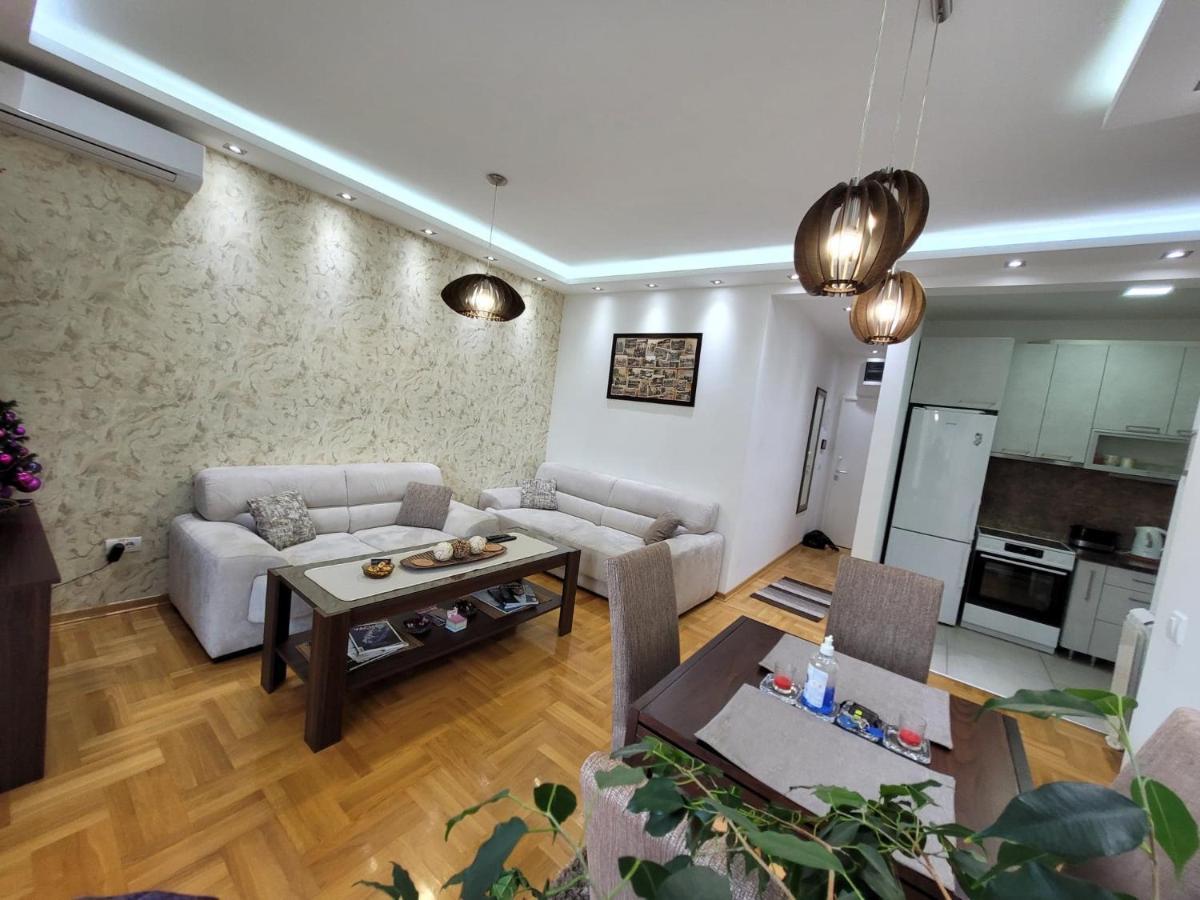 Apartment Iris Белград Экстерьер фото