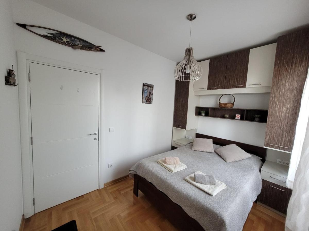 Apartment Iris Белград Экстерьер фото