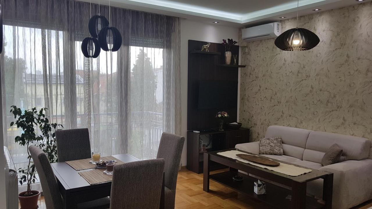 Apartment Iris Белград Экстерьер фото